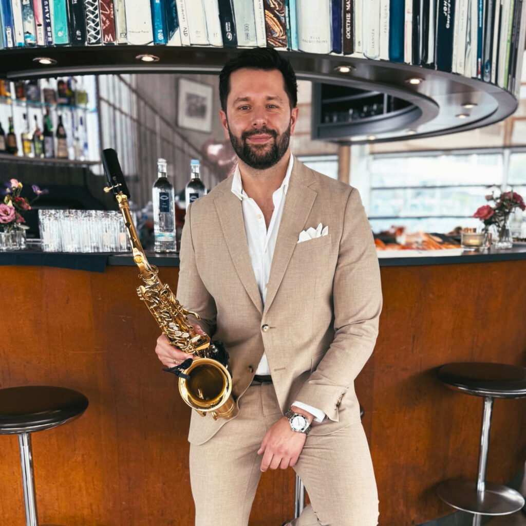 Xanov Beats Portrait